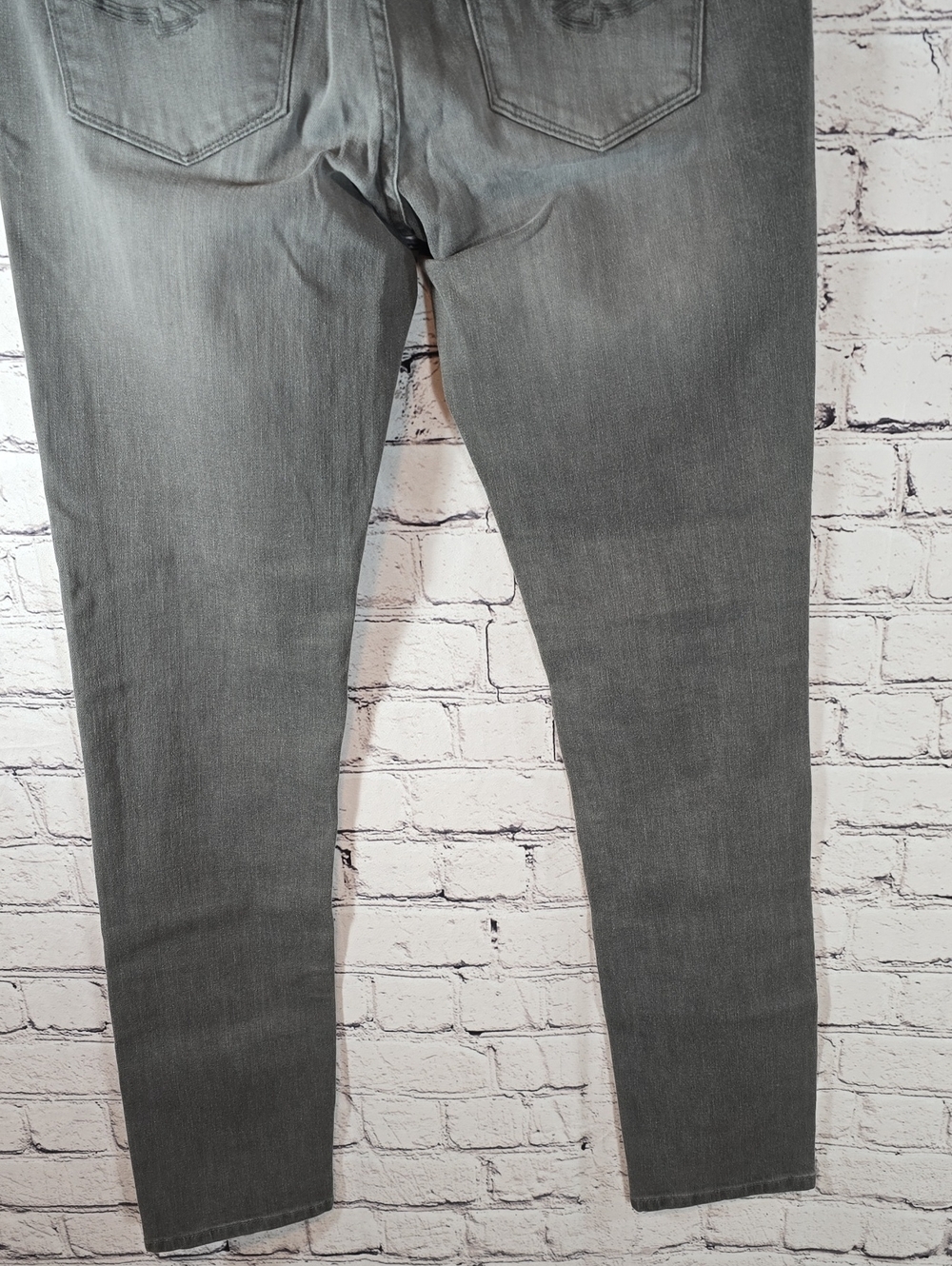 a.n.a Women's Light Gray Skinny Jeans Faded Wash Size 29/8 New - Picture 8 of 9